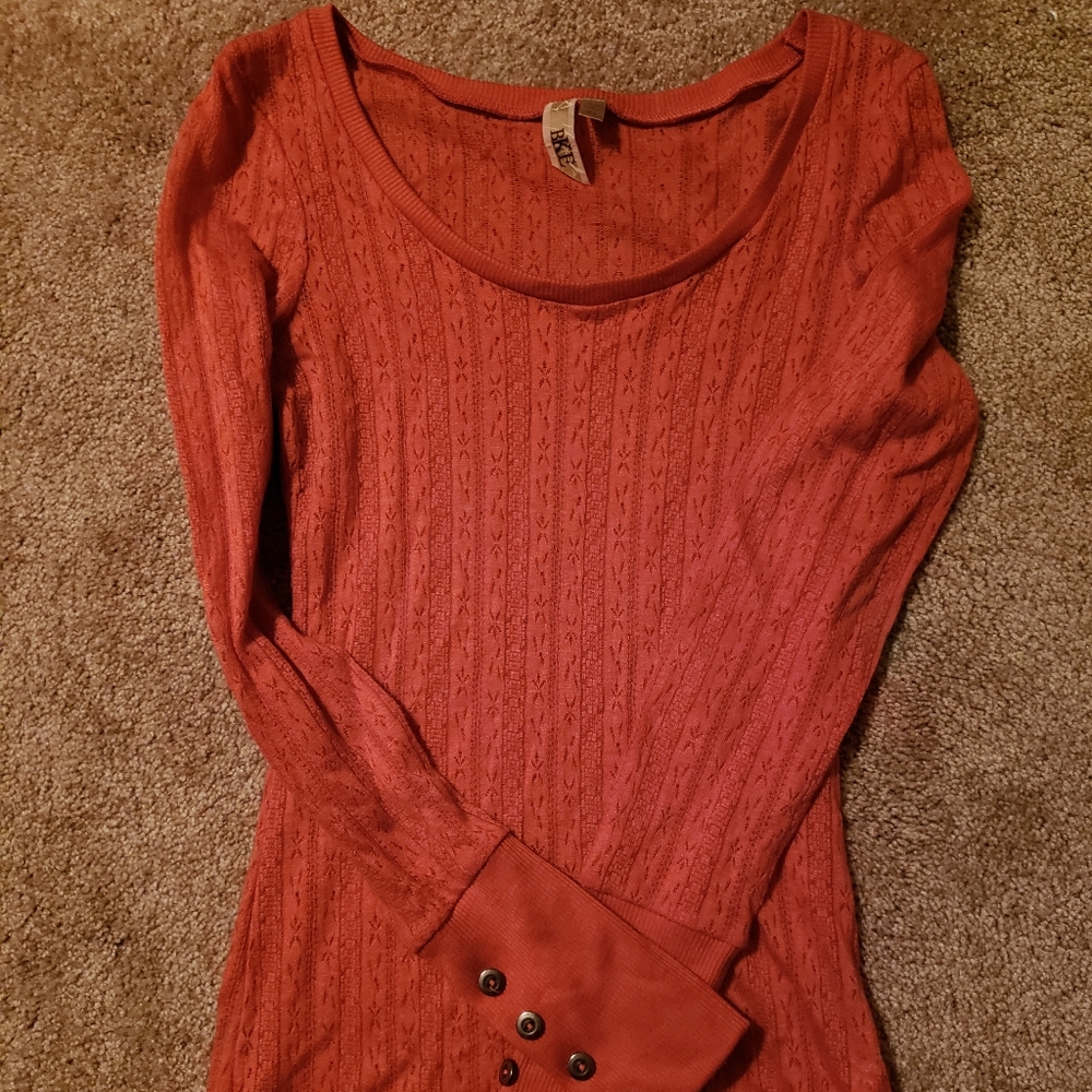Long sleeve tee